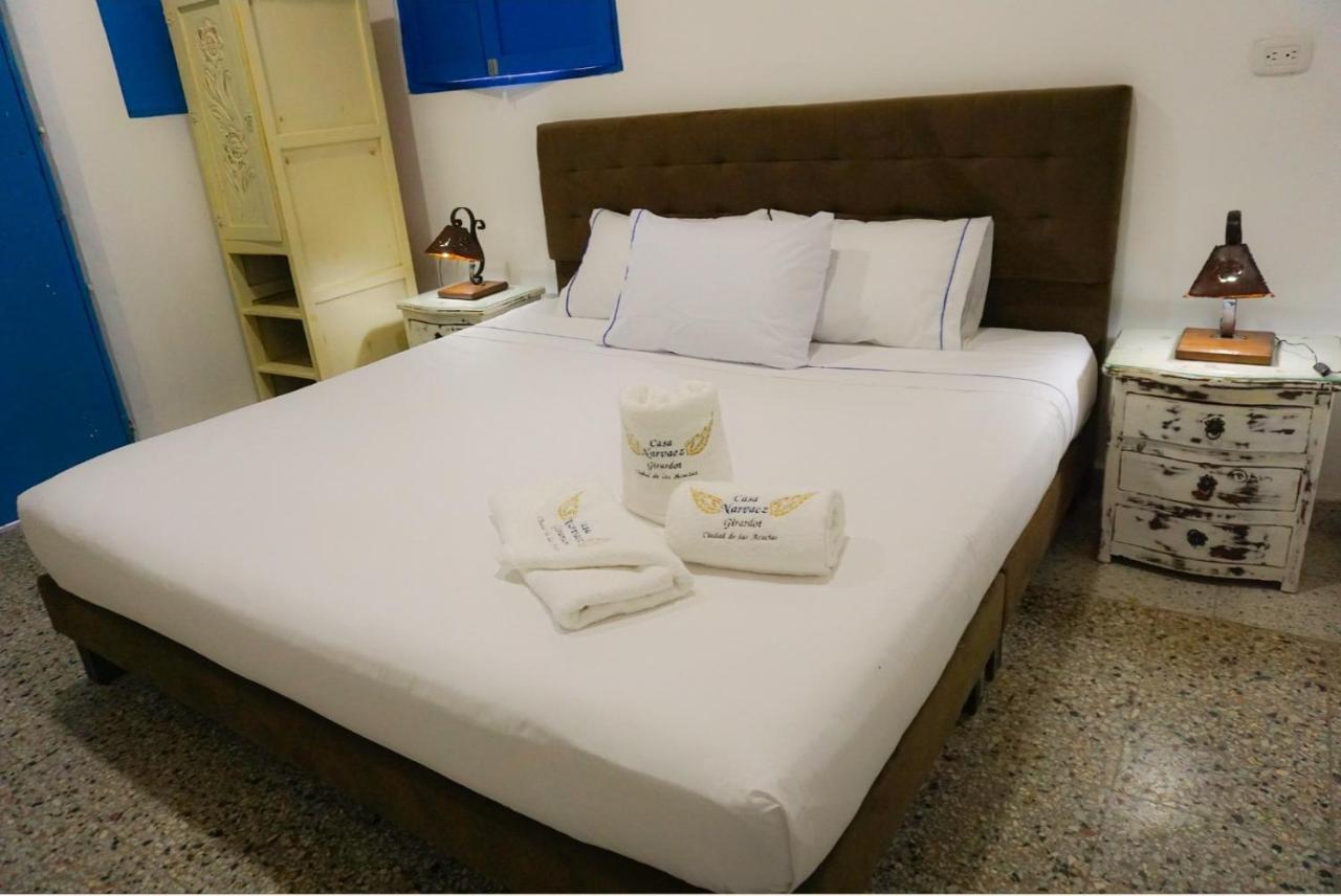 Hotel Casa Narvaez Жирардо Екстер'єр фото